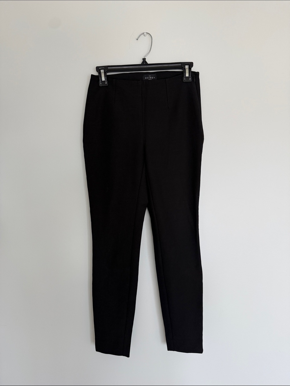 White House Black Market Black Skinny Pants Like New